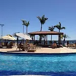 Lindo Apart Lake Side Com Banheira